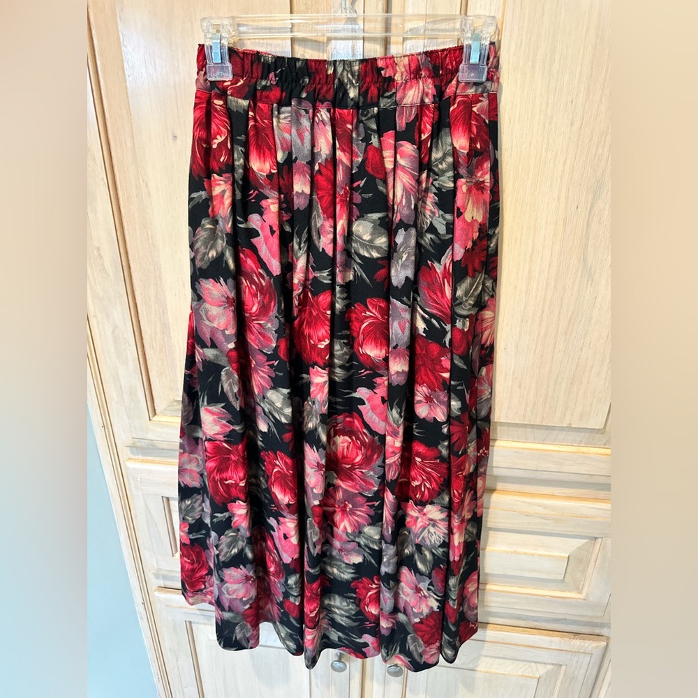 Vintage Wool Floral A-Line Pleated Skirt